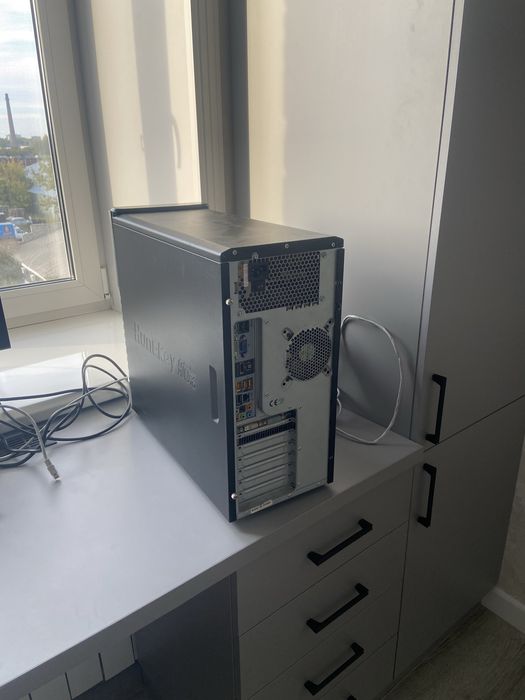 Офисный компьютер