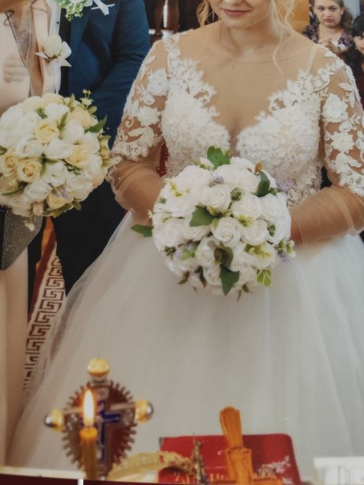 Vând Rochie Mireasa și Rochie cununie ambele mărimea 40