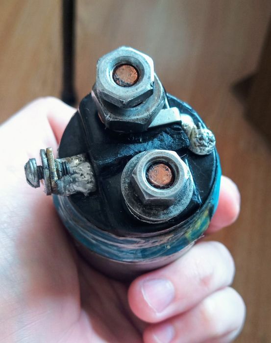 Соленоид/втягивающее на стартер