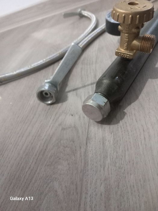 Centralina gpl pt doua butelii noua nefolosita