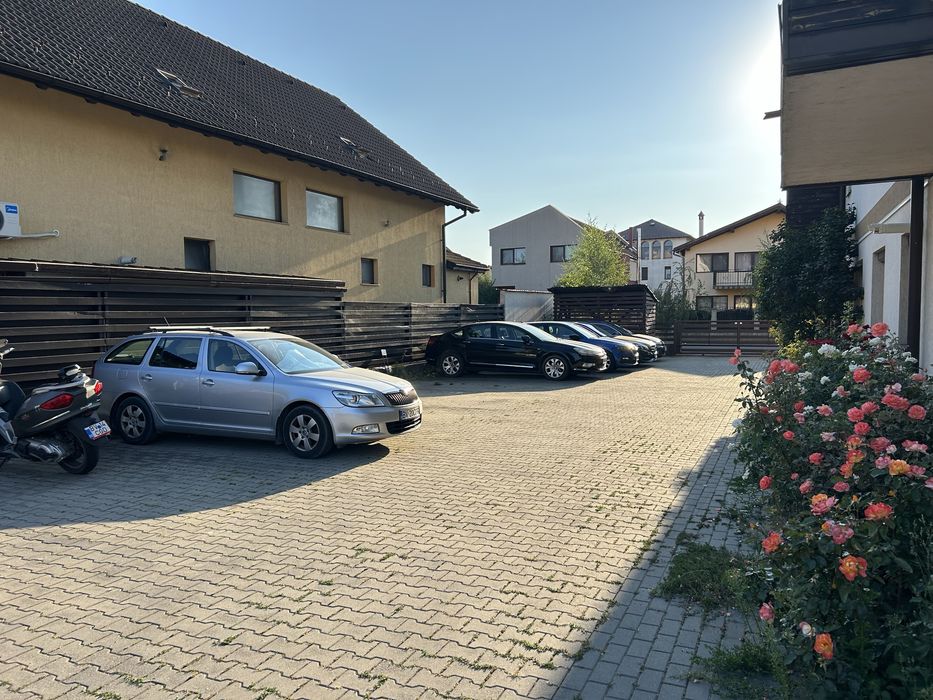 Parcare de inchiriat Tractoru , Argintului nr.60