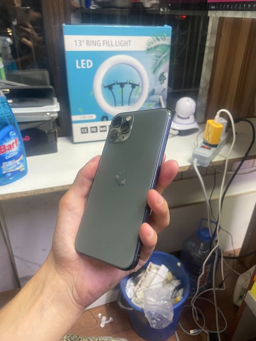 11 pro 256gb 71 akb минусов нет
