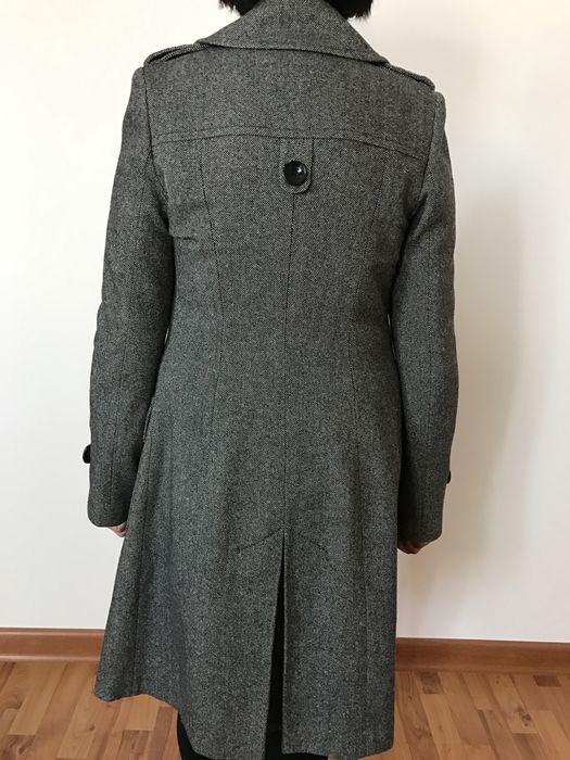 Продам женское пальто.