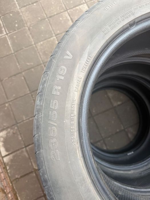 Продаю б/у шины r19 Continental