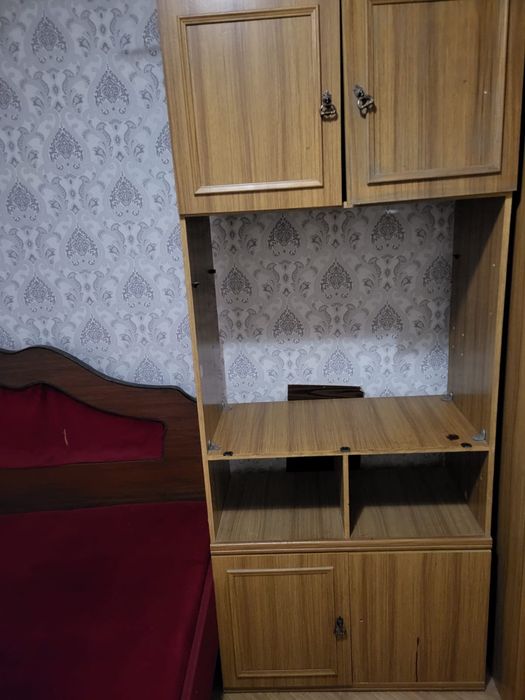 Продам б/у мебель и бытовую технику