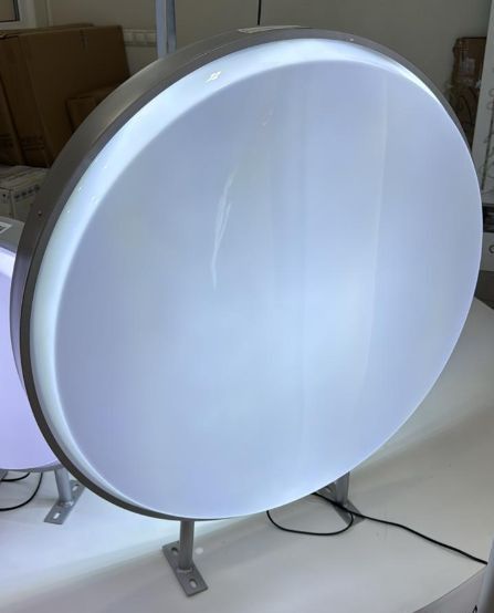 Лайтбокс для рекламы диаметр 50 и 80