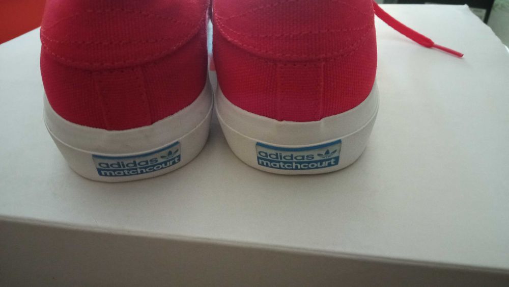 Спортни обувки Адидас