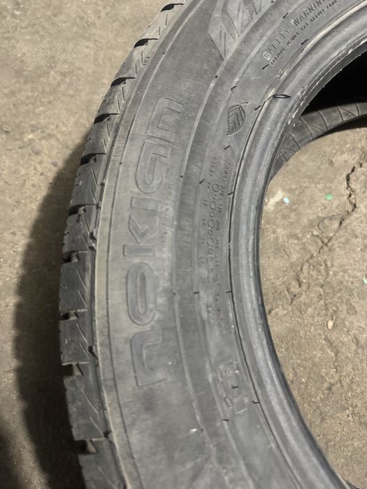 Продам покрышки  215,60,16R зимние
