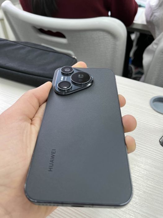 Телефон Huawei Pura 70