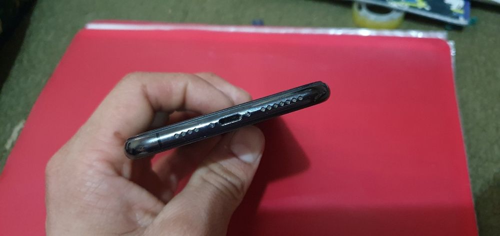 Apple iphone xs max 64 gb 83%