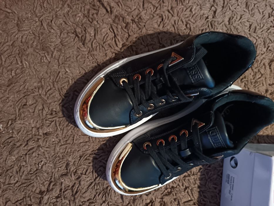 Кецове 39номер Guess