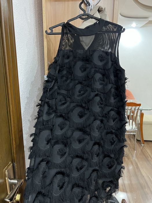 Платья женские вечерние и повседневные