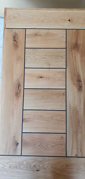 Холна маса от естествен материал /  масивна дървесина дъб