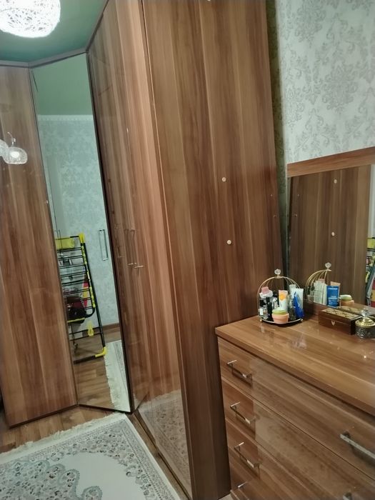 Продам угловой шифоньер, и камод,, шатура"