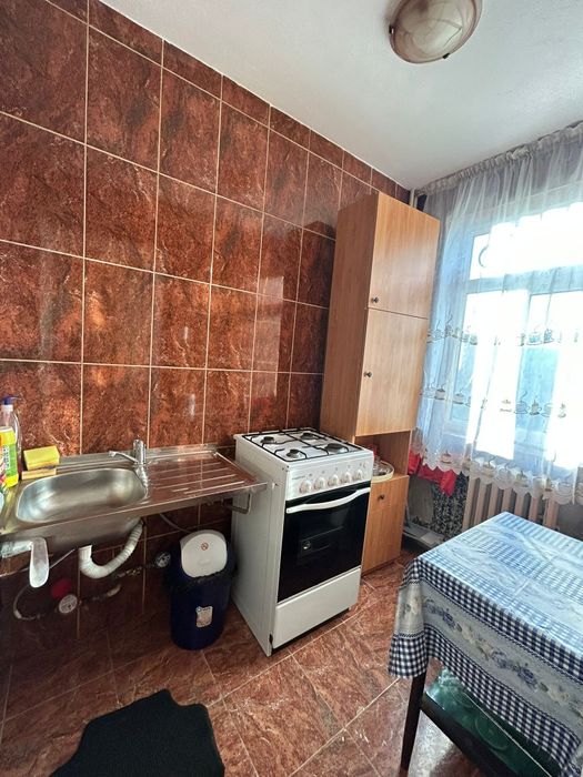 Garsoniera de închiriat