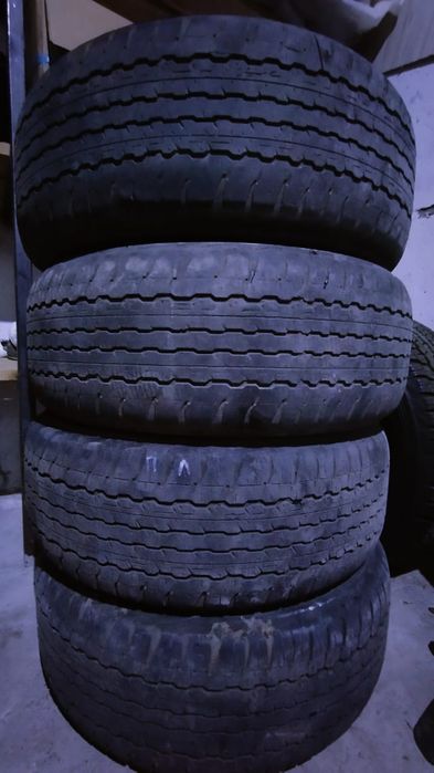Продается комплект шины Prado150 летние