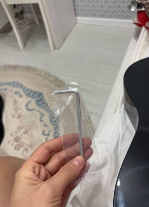 Гитара акустика.