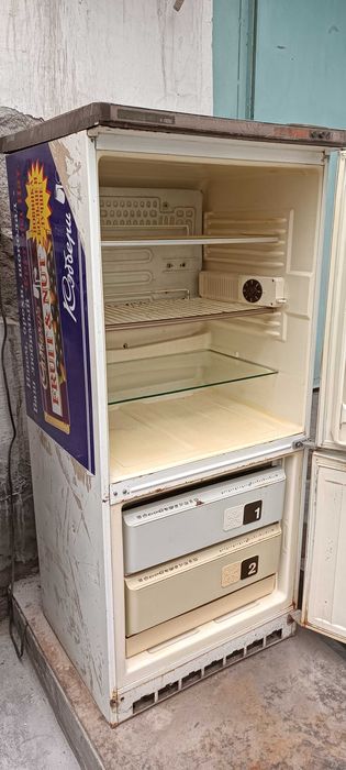 Срочно! Двухкомпрессорный KARSTADT KG3260 (Германия)