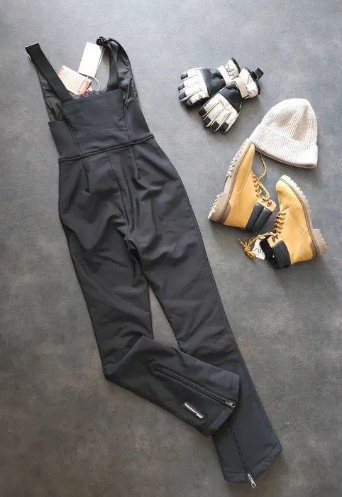 Нов ски гащеризон Zara