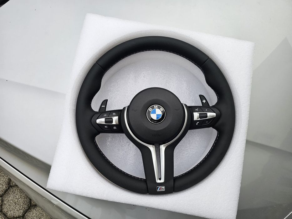 Volan BMW e90 e84 e70 (BMW X1 si serie 3) 2005-2012