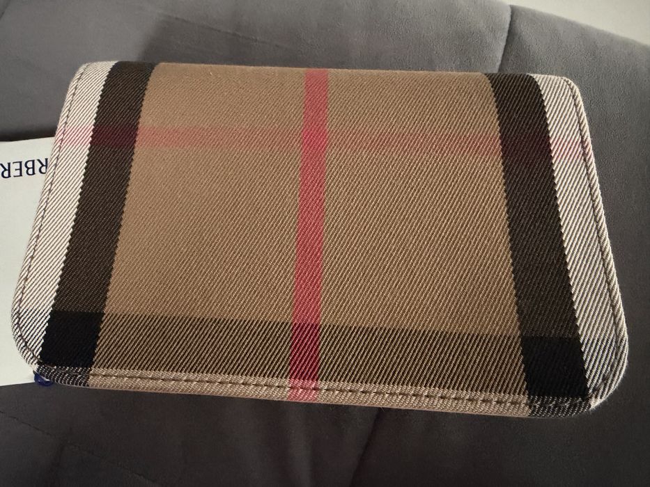 Burberry Madison чанта