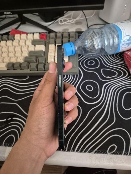 Продам Iphone 13 256 GB