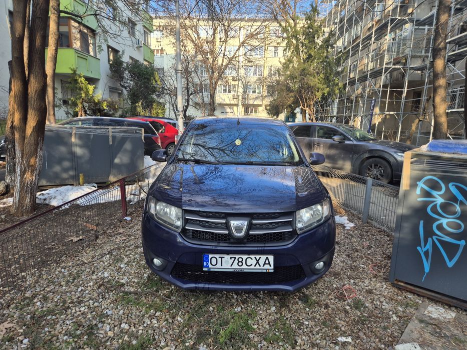 Inchiriez  logan 0.9 turbo cu gpl