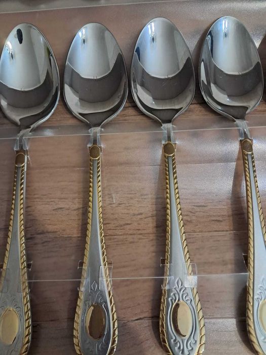 Продам набор столовых ложек