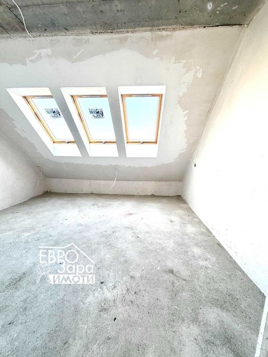 Продава се Тристаен апартамент в Стара Загора, Железник - изток - 92 кв.м за 809 €/кв.м - Снимка #3