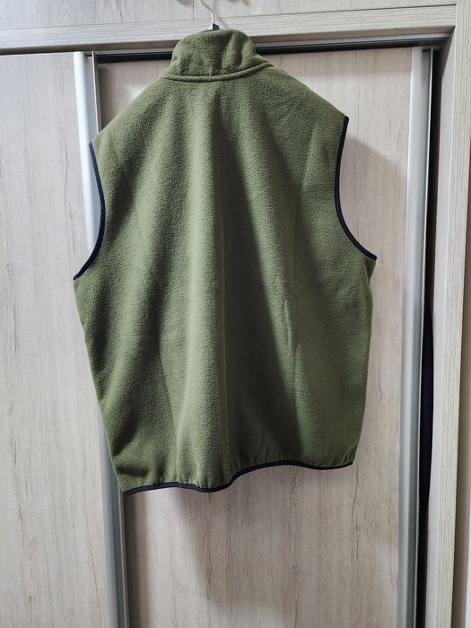 Levi's желетка. Размер L. Оригинал из США.