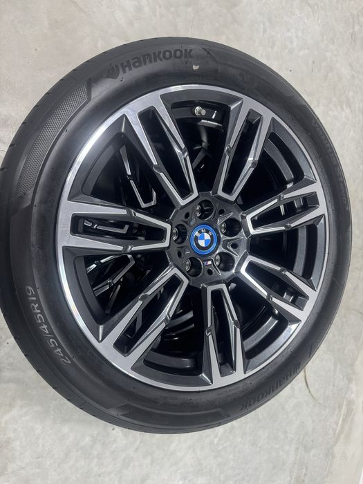 Jante Bmw i5 R19 Seria5 G60 G61 Originale M935 Hankook noi 2024 vara