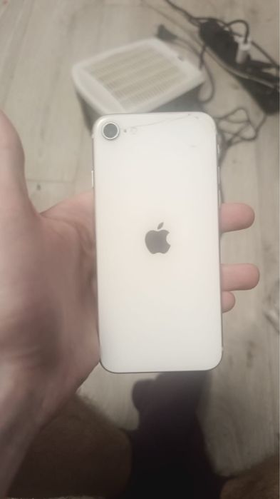 Iphone se 2rd white 64gb