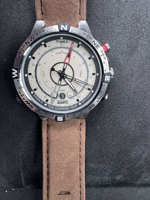 Мъжки часовник Timex Expedition Intelligent Quartz T2N721