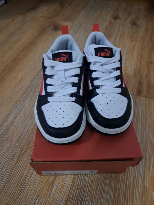 Adidasi Puma Nr. 28