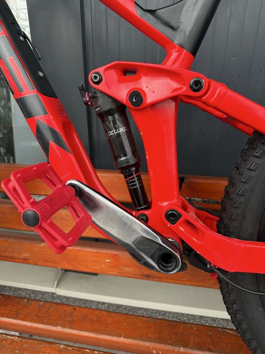 Планински велосипед Мекица Trek Slash 7 за скачане. 27,5/M