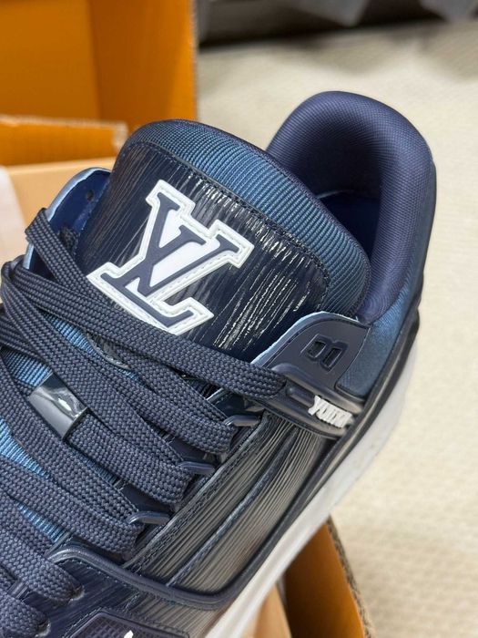 Adidasi Louis Vuitton Trainer Premium