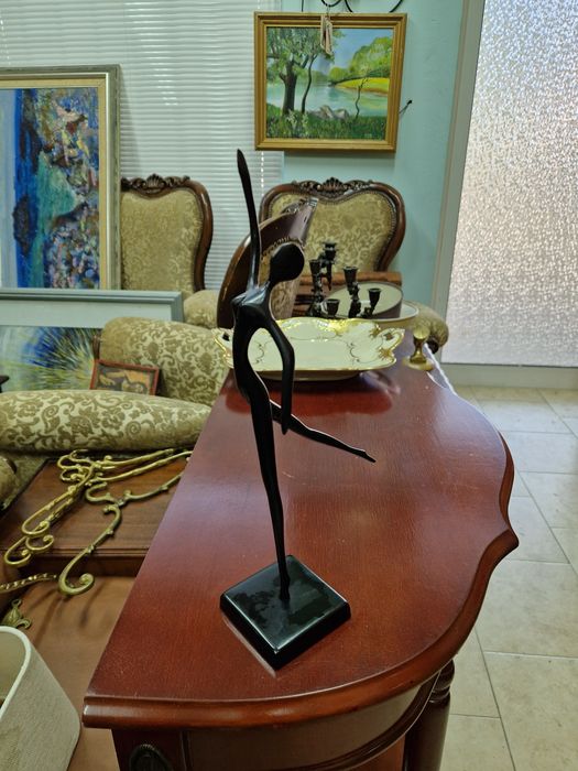 Страхотна антикварна метална фигура статуетка пластика