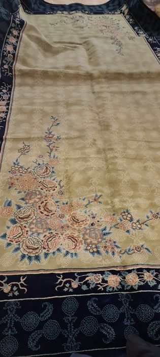 Здравствуйте продам ковёр производство  Иран.