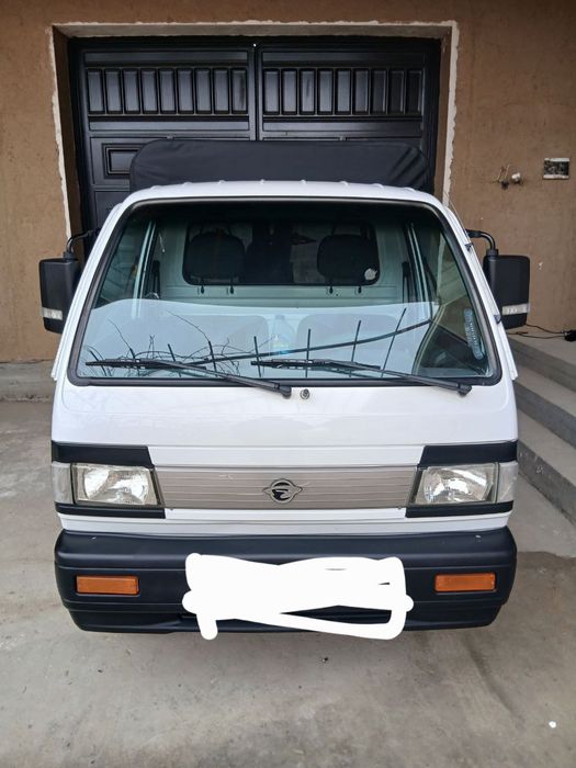 Srochna sotiladi xolati zoʻr tent qilingan