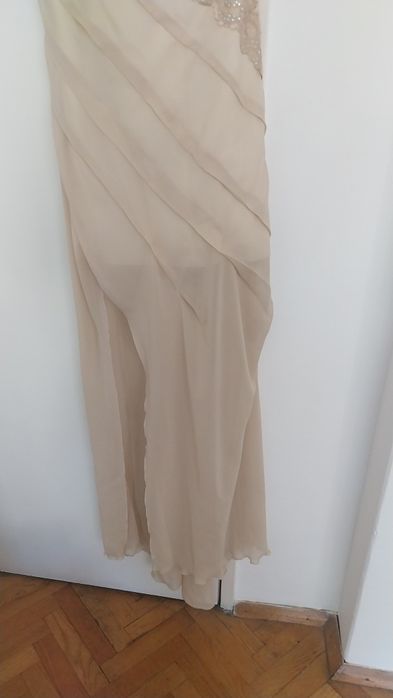 Официална дамска рокля-телесен цвят-M