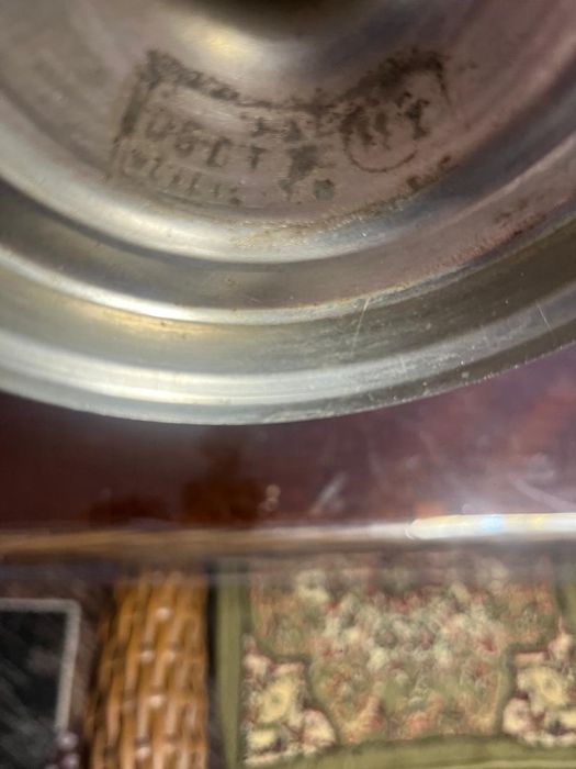 Продаются настольныые светильники