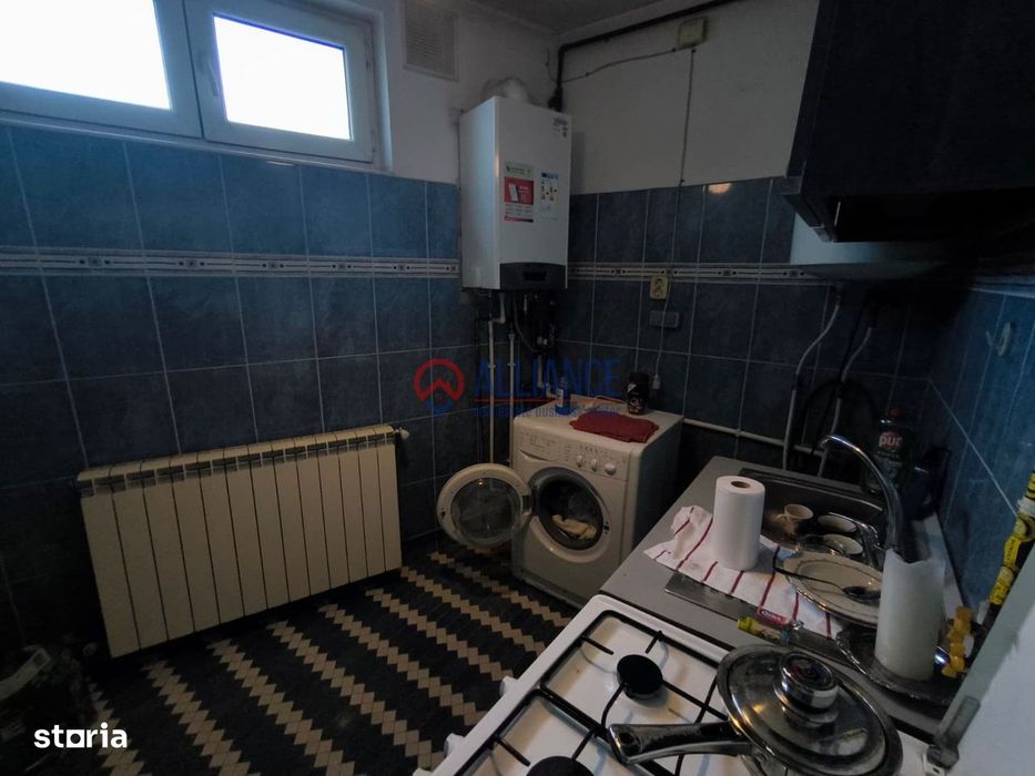 Casă 5 camere, ICIL, curte pavată, 2 parcări