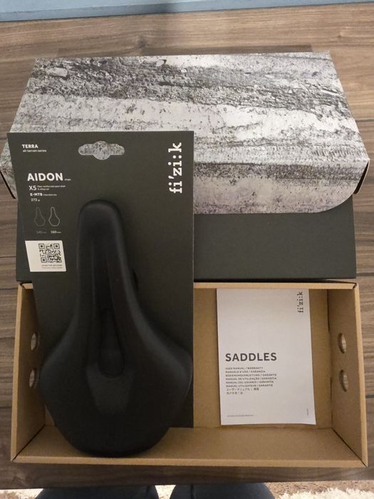 Fizik aidon X5 mtb седалка