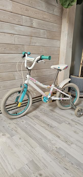 Продам детский велосипед Adore