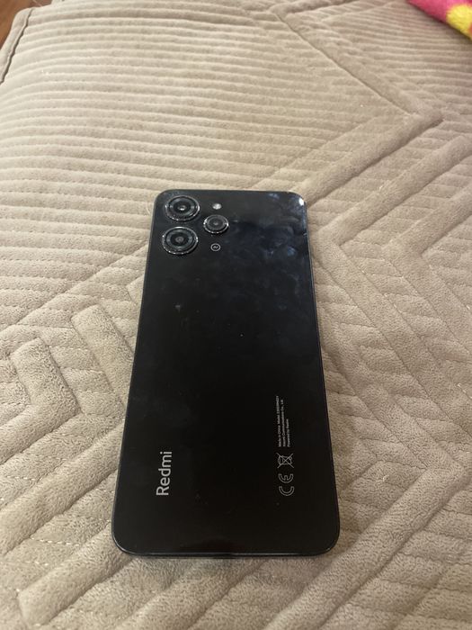 Смартфон Redmi 12 на запчасти