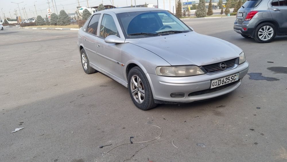 опель вектра б ..