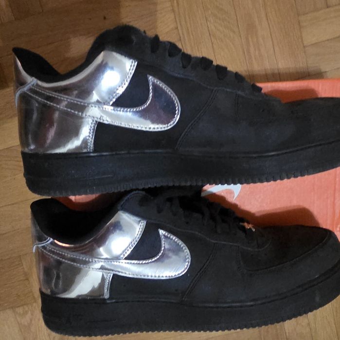 Nike Air Force 1
