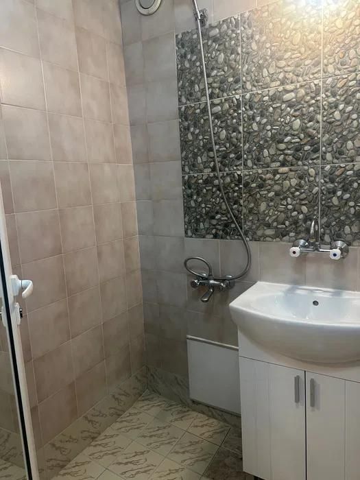 Дава се под наем Едностаен апартамент в София, Надежда 1 - 50 кв.м за 350 € - Снимка #7