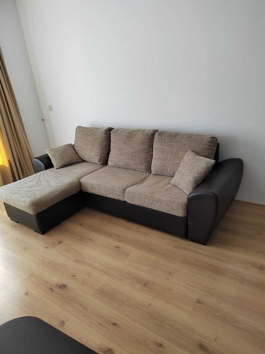 Ъглов разтегателен диван