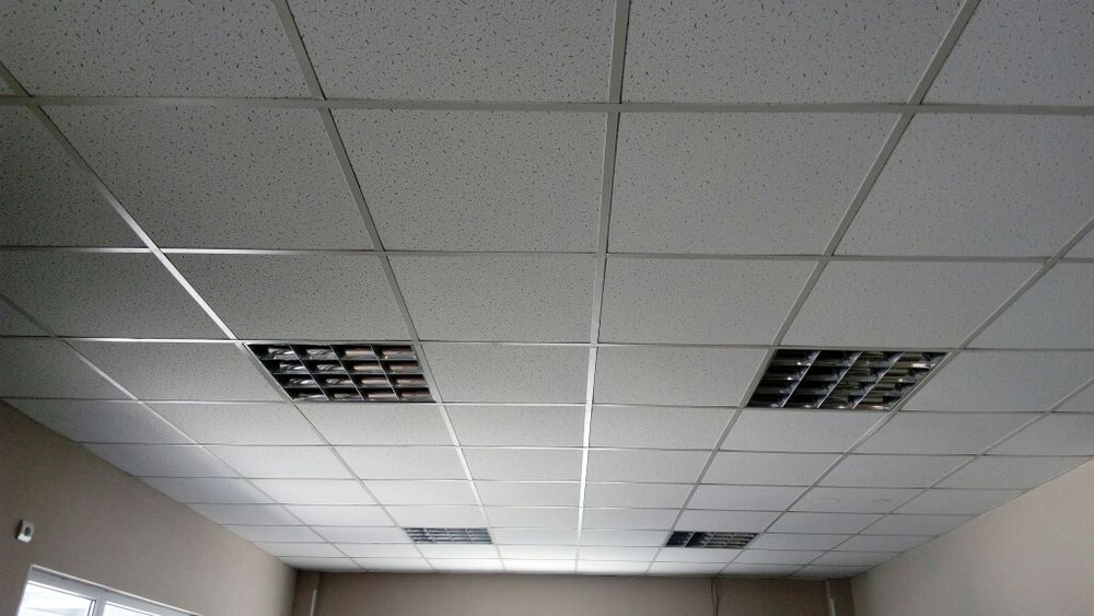 Лампи за окачен таван-8 бр.